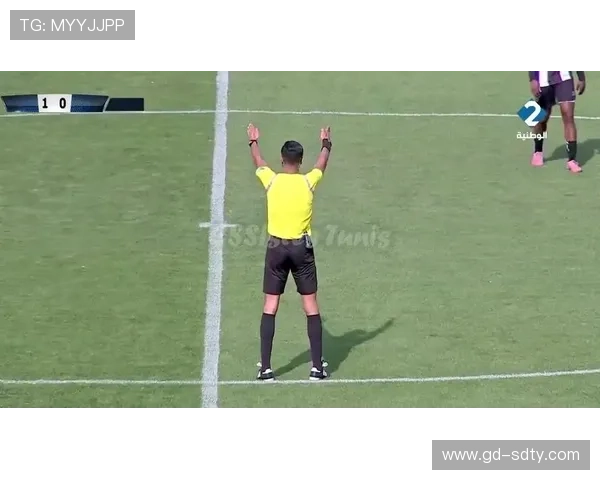 突尼斯联赛斋戒期下午赛场球员体力透支